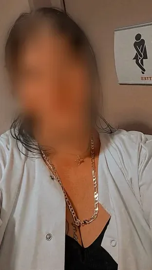 Yasmina, 33 años